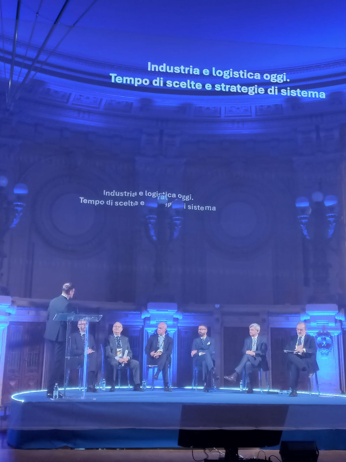 Foto ottantesima assemblea pubblica di Spediporto