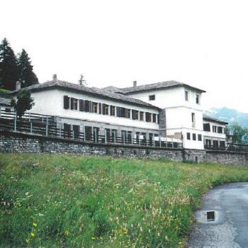 Colonia Arpy - fabbricato direzionale